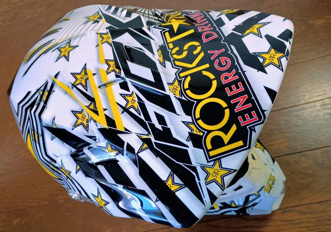 FOX Racing V3 ROCK STARヘルメット