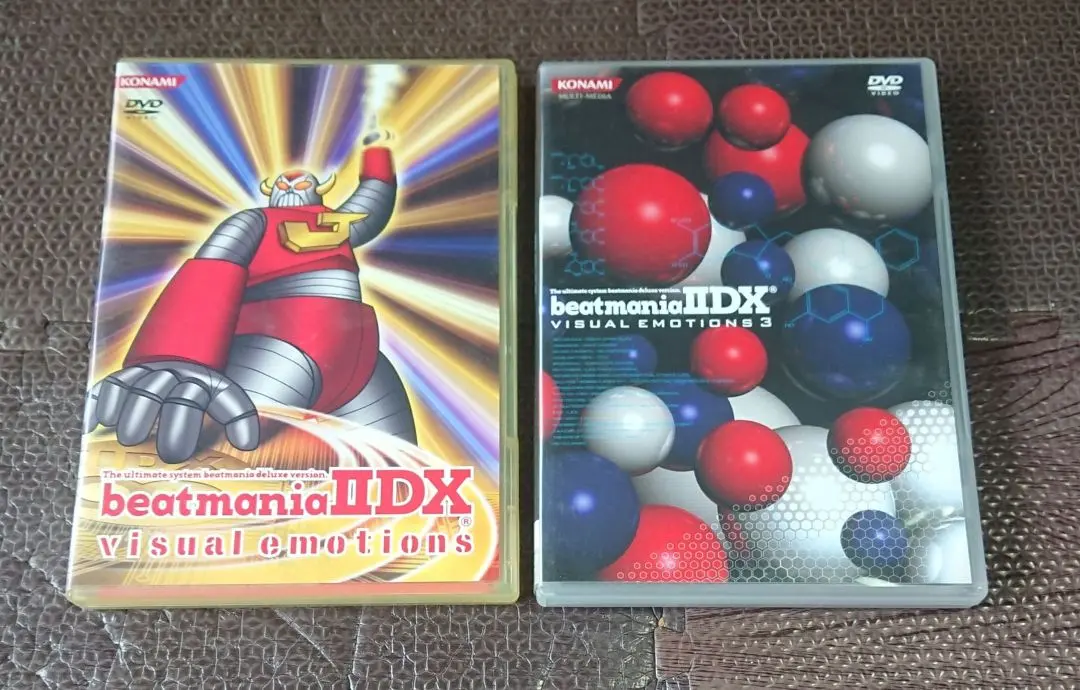 ❤️beatmania全９巻１４枚セットIIDX VISUAL EMOTIONS ❤️beatmania全9巻14枚セットIIDX VISUAL EMOTIONS