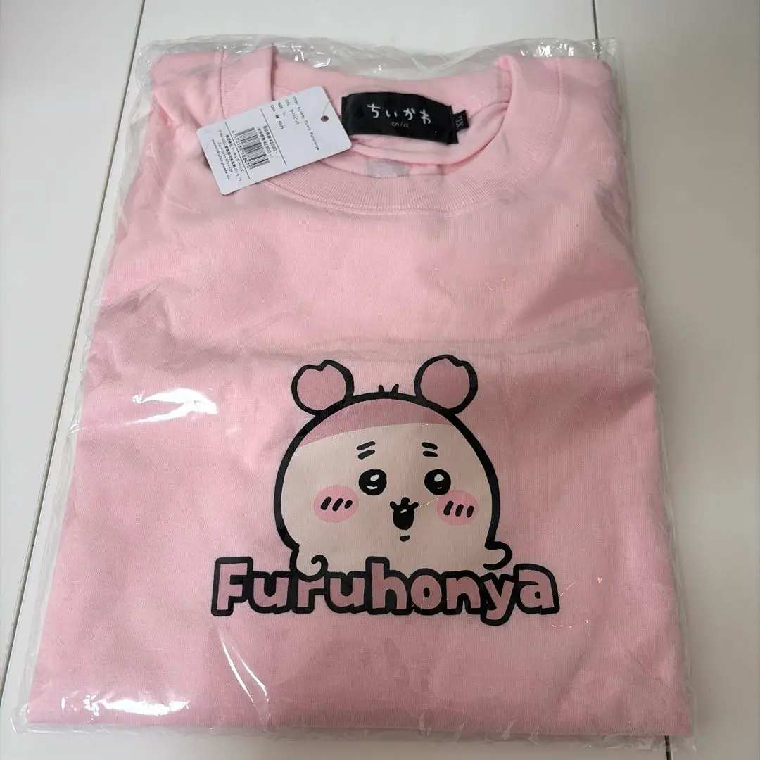 Thumbnail of Tag-attached, brand new, unused Chiikawa Old Bookstore Crab T-shirt, light pink, XL