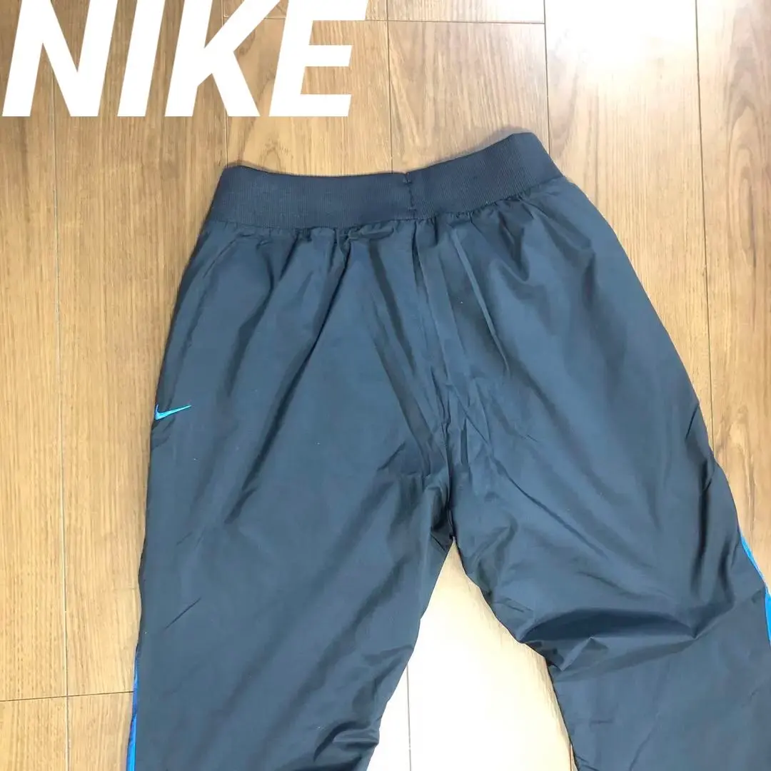 【良品】NIKE 尼龍長褲 海軍藍 刺繡Logo 的縮圖