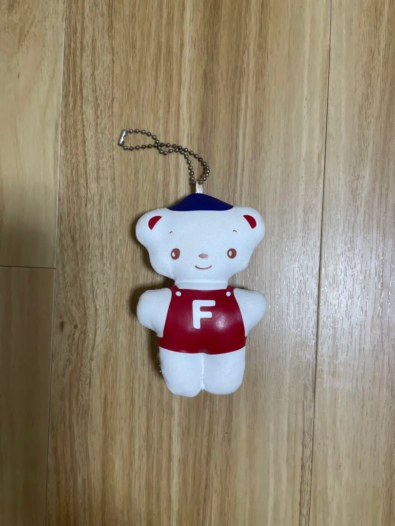 familiar ファミリア 70周年キーホルダー　新品•未使用 ファミリア70周年チャーム｜Yahoo!フリマ（旧PayPayフリマ）