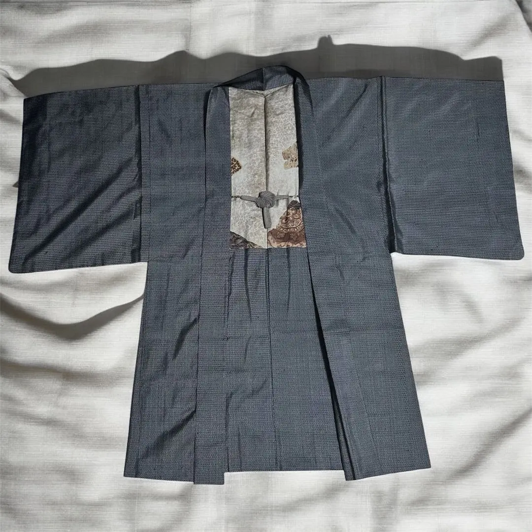 Thumbnail of Men's Gray Pique Haori with Tassel Cord, Patterned Lining, NO.5