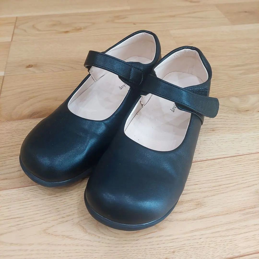 Thumbnail of Children's Black Formal Shoes, 22.5-23.0