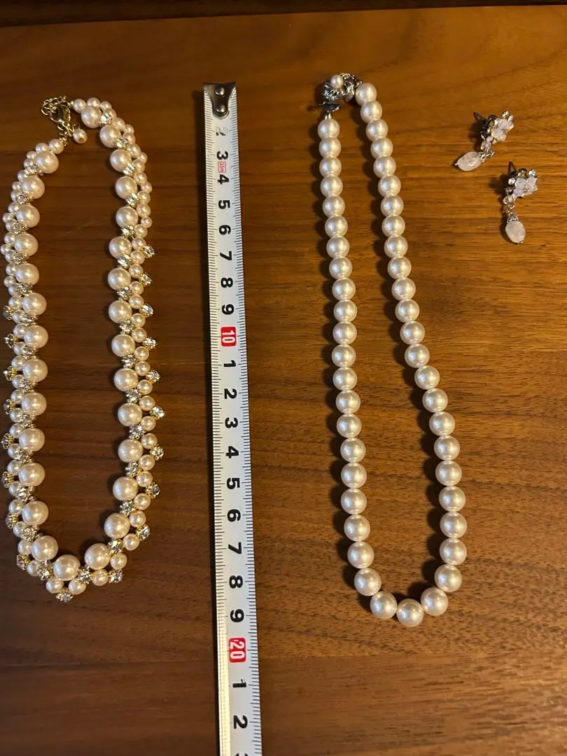 Thumbnail of Pearl necklace for weddings