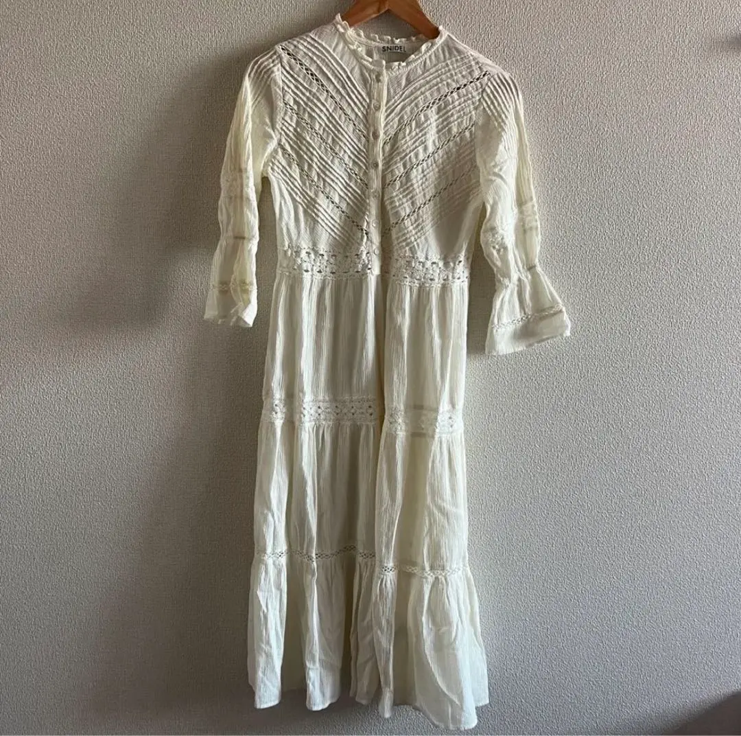 Thumbnail of [SALE] SNIDEL Snidel Cotton Lace Midi Skirt