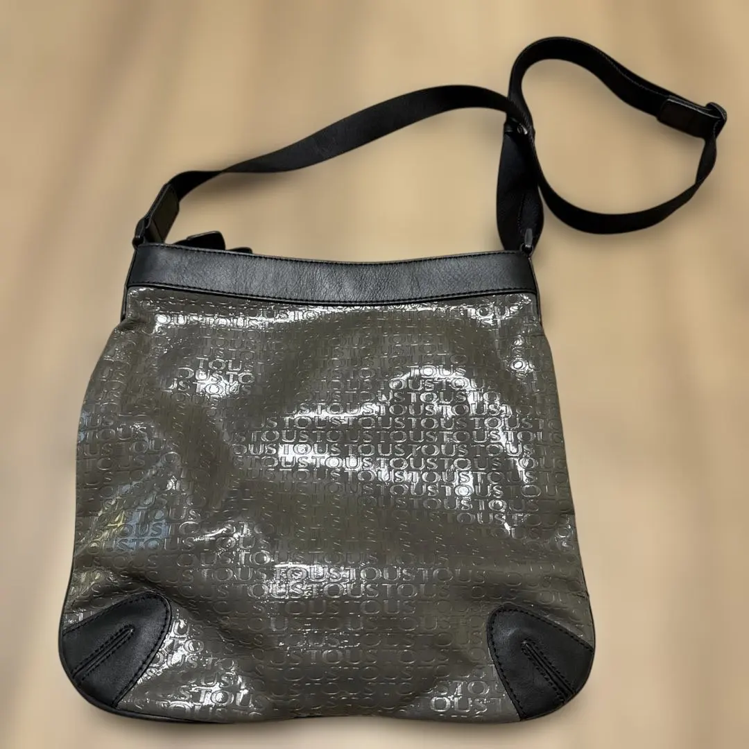 極美品★トウス★TOUS★２WAY★ショルダー★斜め掛け★ハンドバッグ★黒★くま TOUS Leather Tote Bag Heart Charm Pink tod\u0027s ショルダーバッグ