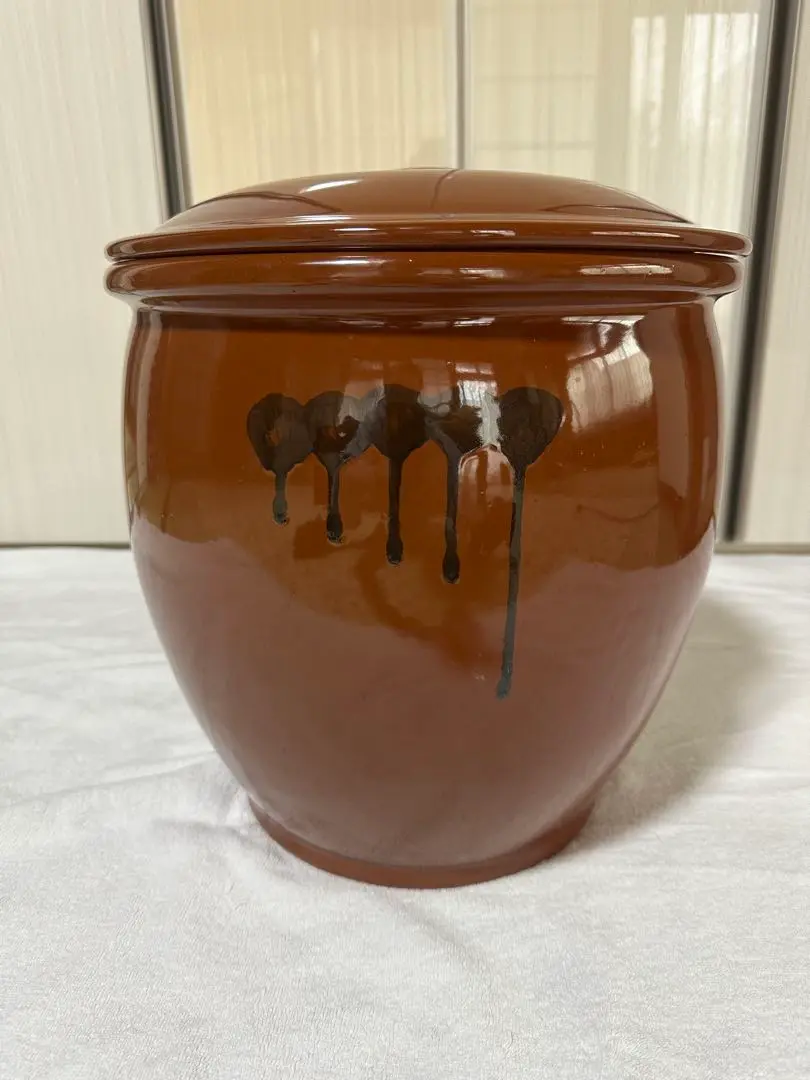 【中古】久松窯 切立蓋付 10号 18L 1斗 陶器製 茶色 中古】久松窯 切立蓋付 10号 18L 1斗 陶器製 茶色 - メルカリ