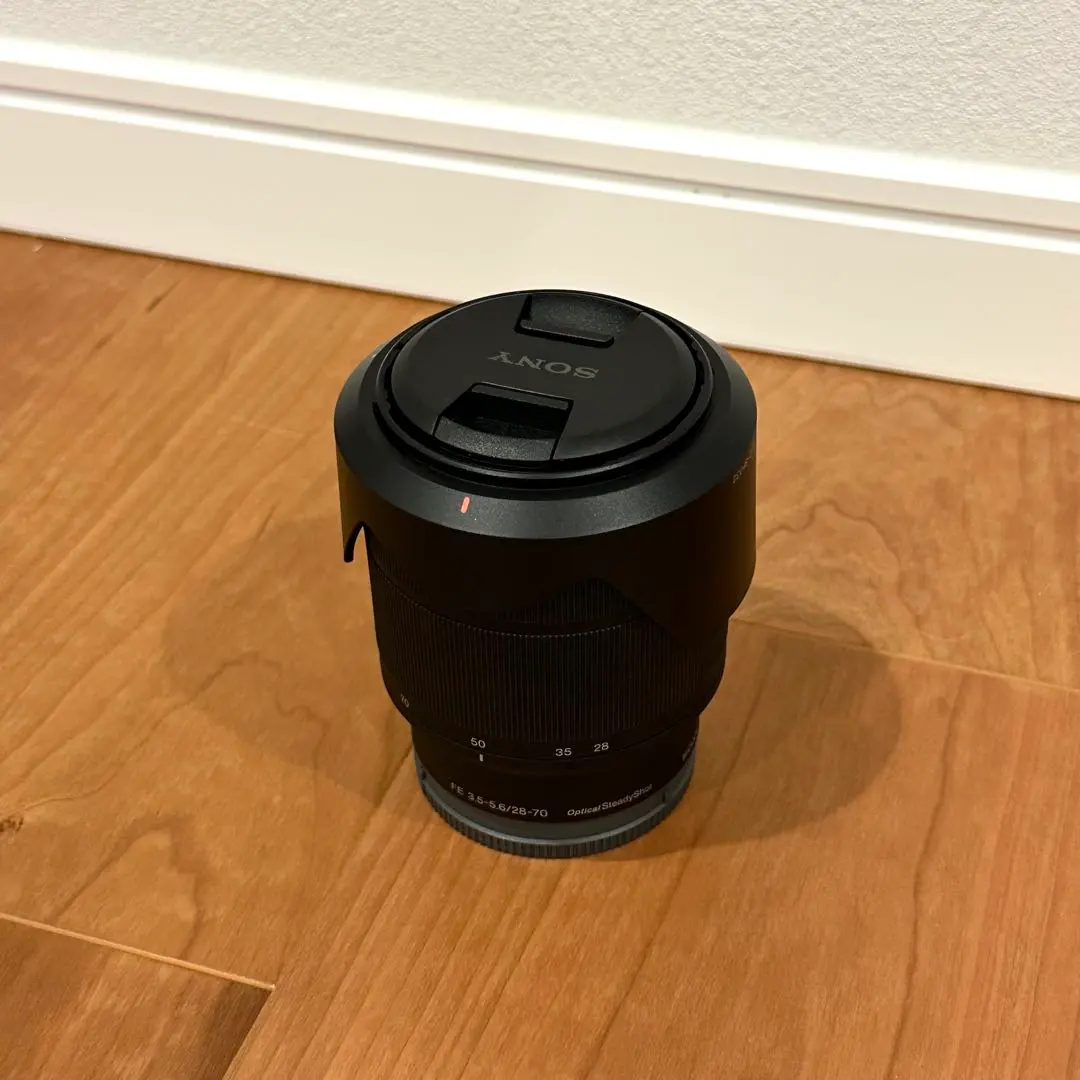 SONY FE 28-70mm F3.5-5.6 OSS 變焦鏡頭 的縮圖
