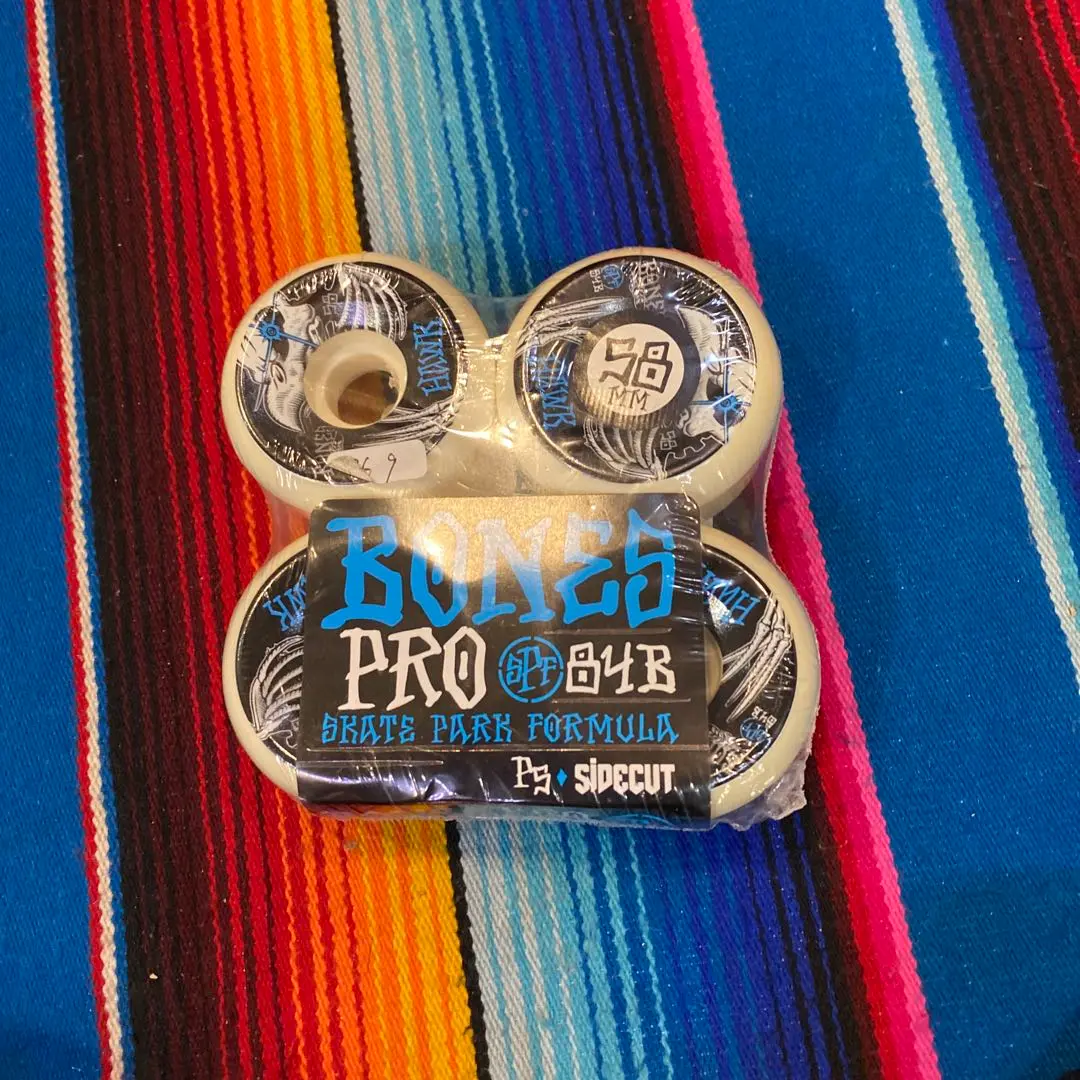 BONES PRO SPF 84B 58mm スケートパーク用ウィール ボーンズ ウィール BONES WHEELS 58mm SPF POOL SHARKNADO P5