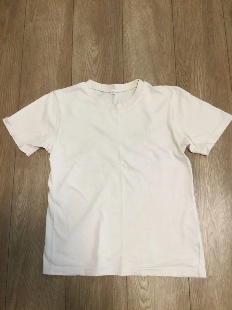 Thumbnail of T-shirt size 150