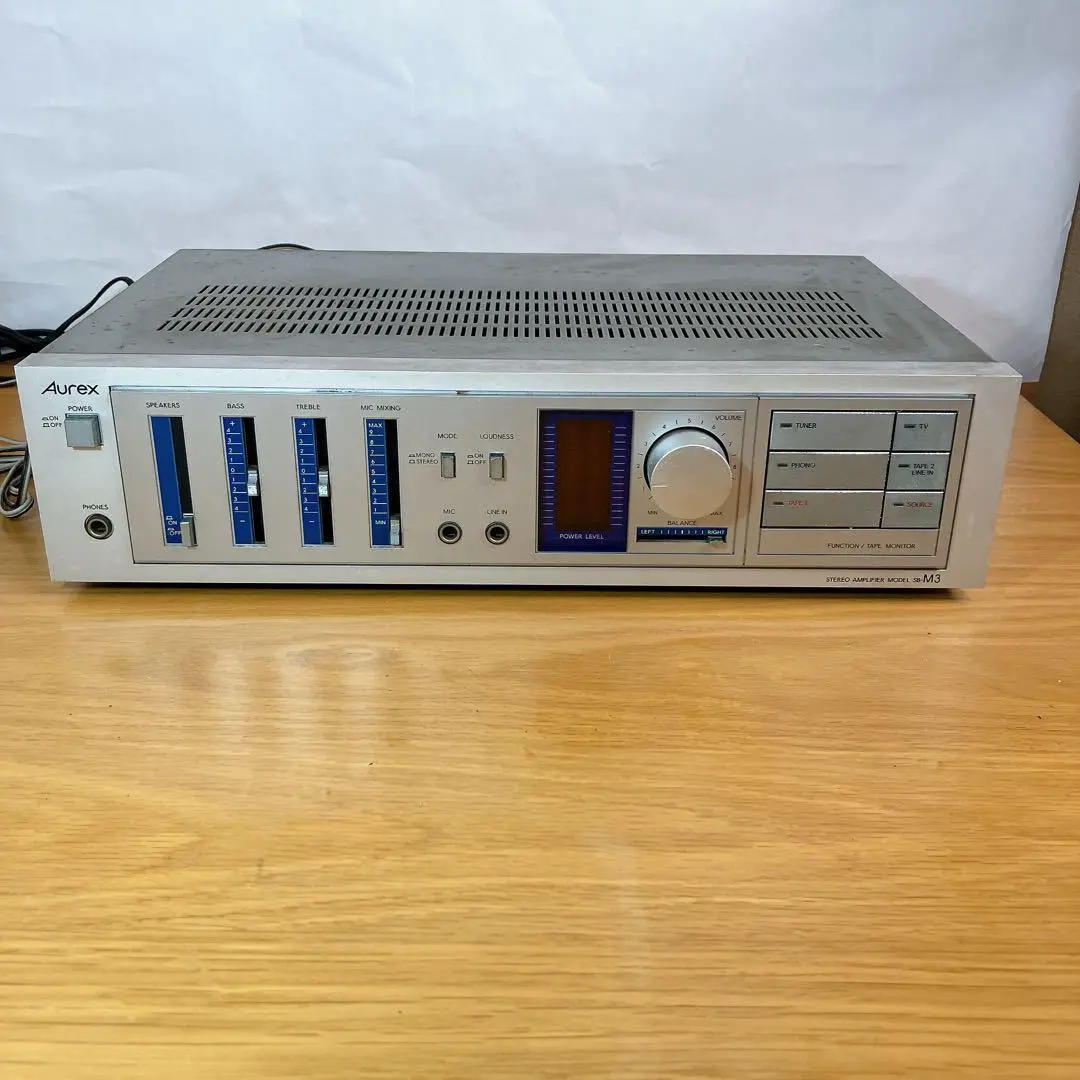 東芝 Aurex SB-135 アナログレベルメーター搭載ステレオアンプ 東芝 Aurex SB-135 アナログレベルメーター搭載ステレオアンプ