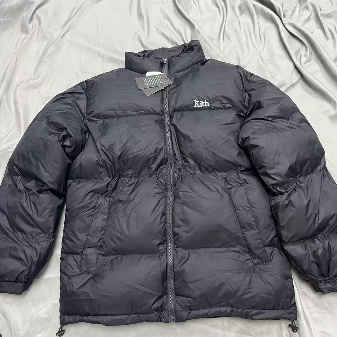 KITH ショートダウンジャケット 限定品】KITH Mサイズ レディース ショートダウン ダウンコート カーキ