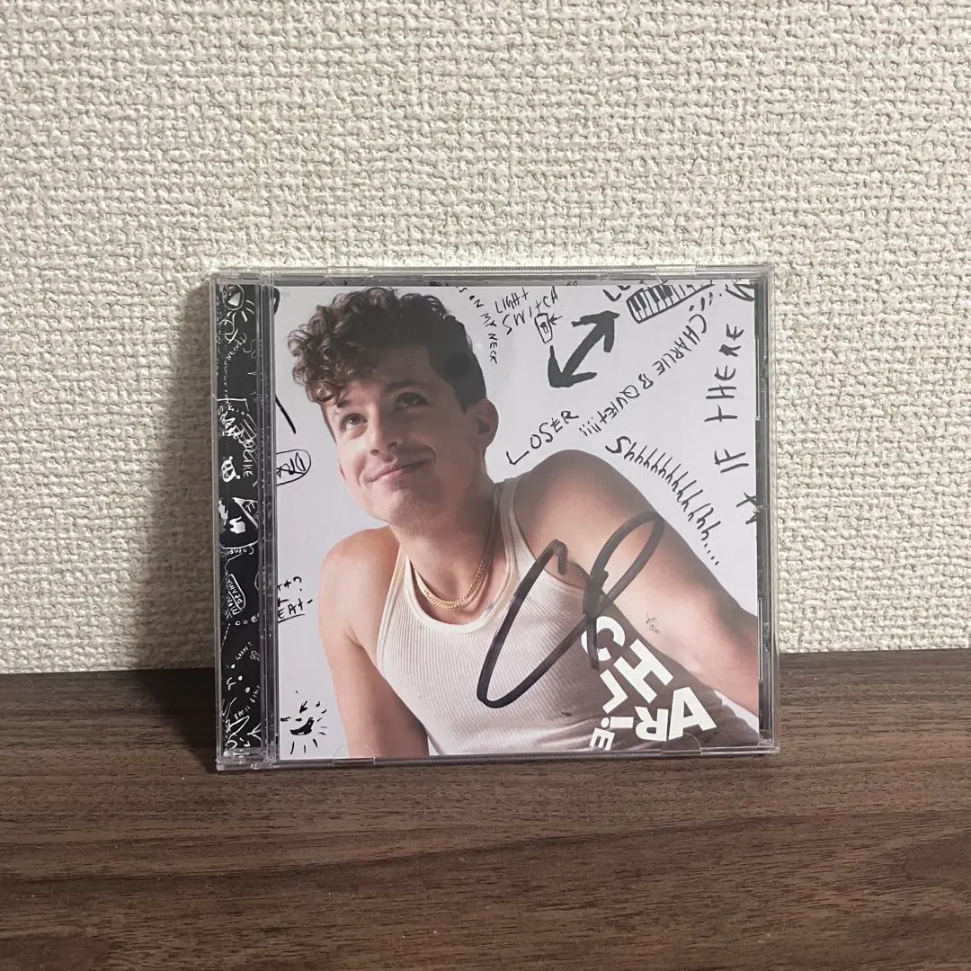 Charlie Puth CHARLIE 直筆サイン入り $_12.JPG?set_id=880000500F