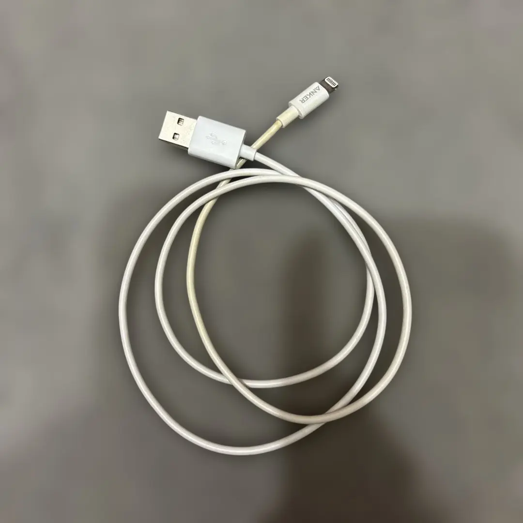 Thumbnail of Lightning Cable USB-A - White (Reasonable Condition)