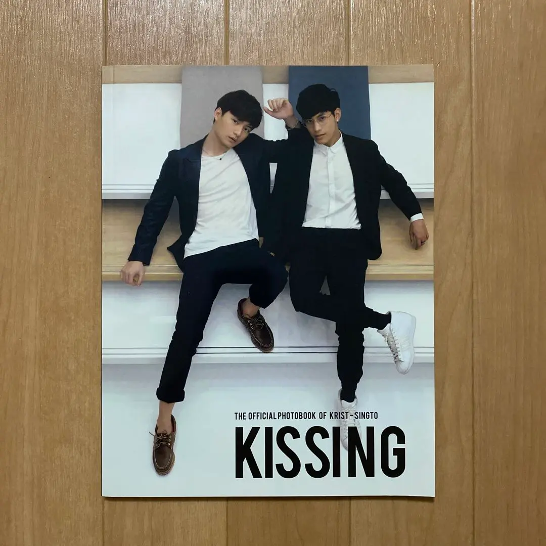 2025年最新】kristsingto kissingの人気アイテム - メルカリ