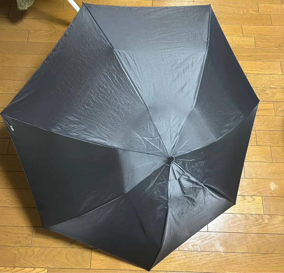 【kemmy】D-VEC 軽量傘　日傘　ダークグレー　 DAIWA DAIWAの釣り具技術が生きる。重さ約164gの晴雨兼用カーボン傘 | ＆GP