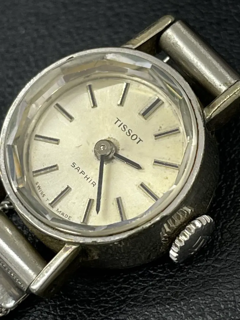 デッドストック 70s 高級 TISSOT Saphir 手巻 スイス製 腕時計 TISSOT ティソ SAPHIR サフィール ゴールド文字盤 手巻きを