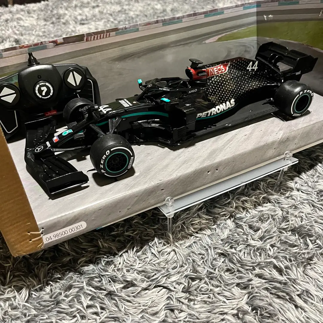 ラジコン 1/12 F1ラジコン メルセデス AMG F1 W11 EQ ラジコン