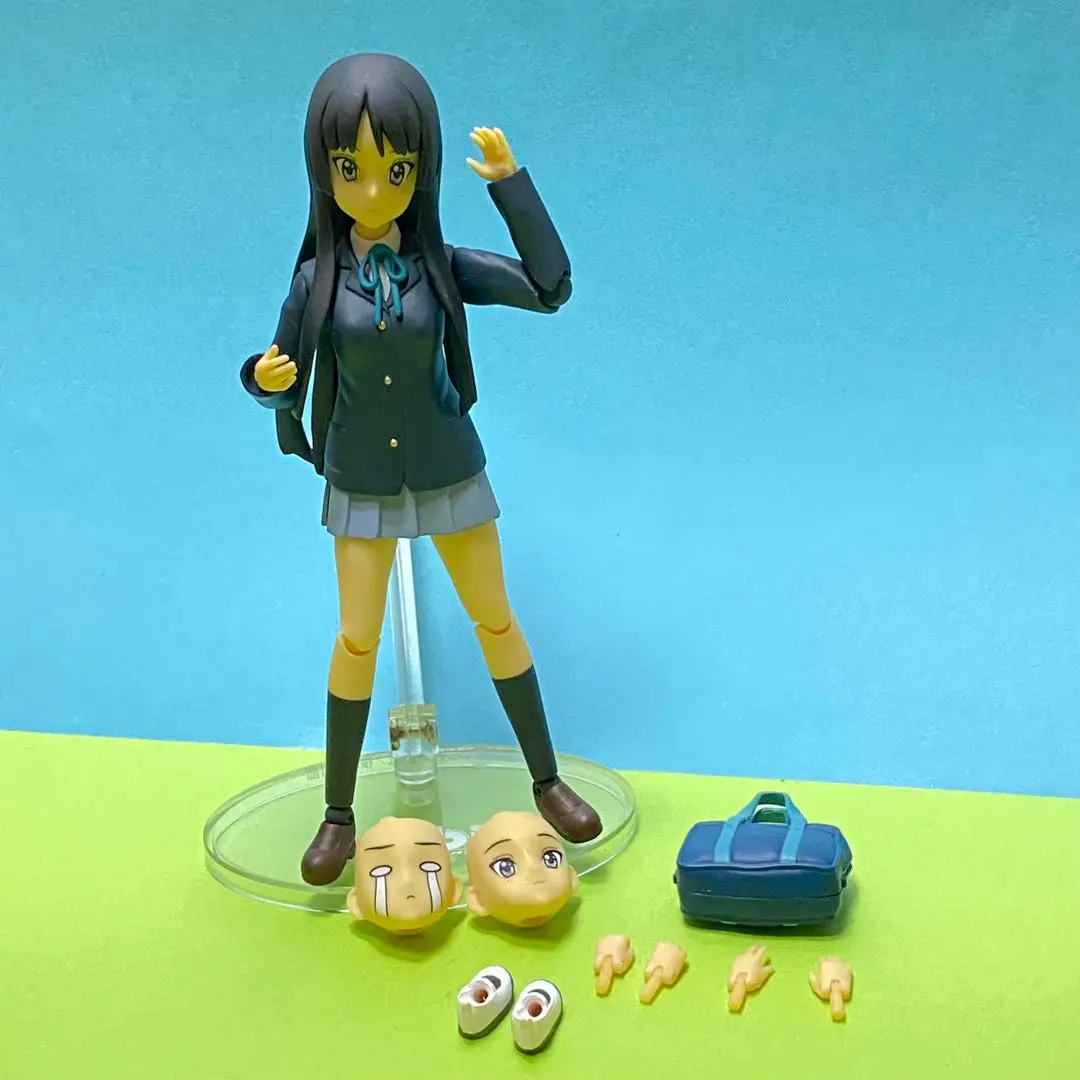 mobip けいおん フィギュア 4体 まとめ売り　唯　紬　澪　律　モビップ mobip けいおん フィギュア 4体 まとめ売り 唯 紬 澪 律
