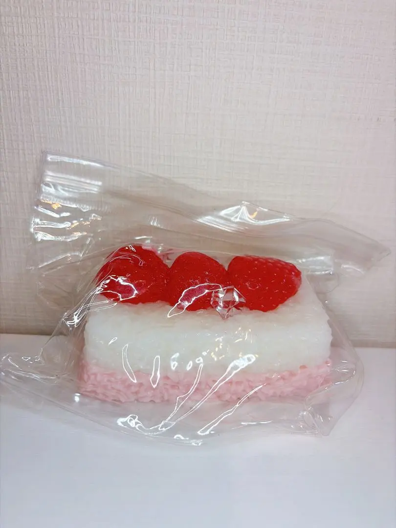 Thumbnail of Strawberry cake squishy