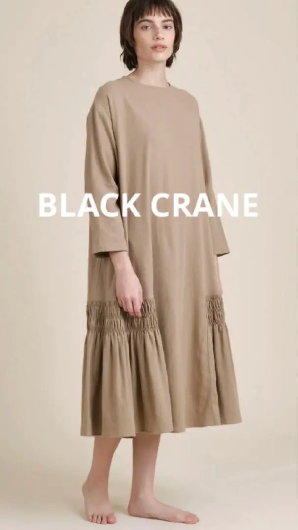 最終値下げ。ブラッククレーンBLACKCRANE archi アーキ　サロペット 最終値下げ。ブラッククレーンBLACKCRANE archi アーキサロペット