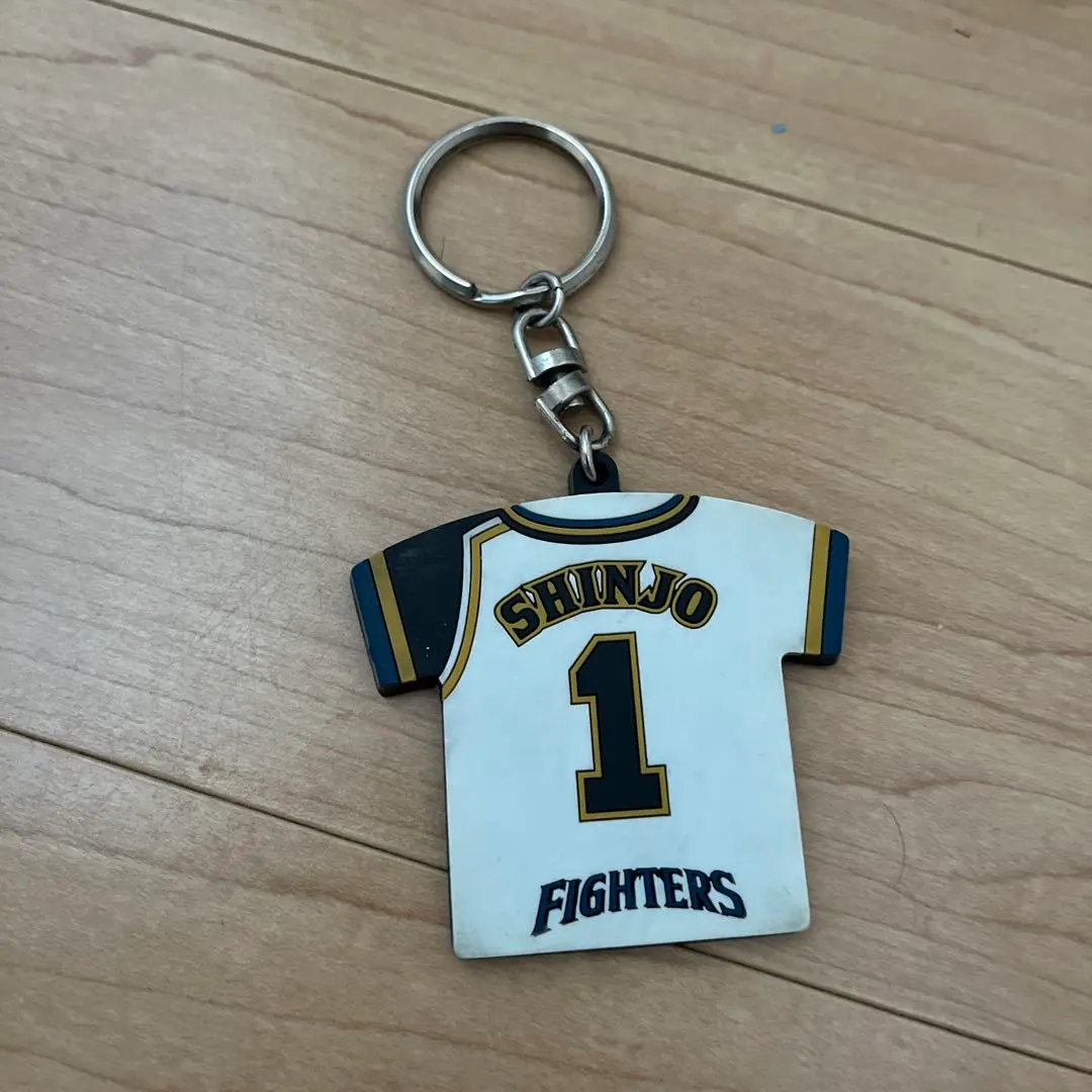 2025年最新】新庄剛志 キーホルダーの人気アイテム - メルカリ