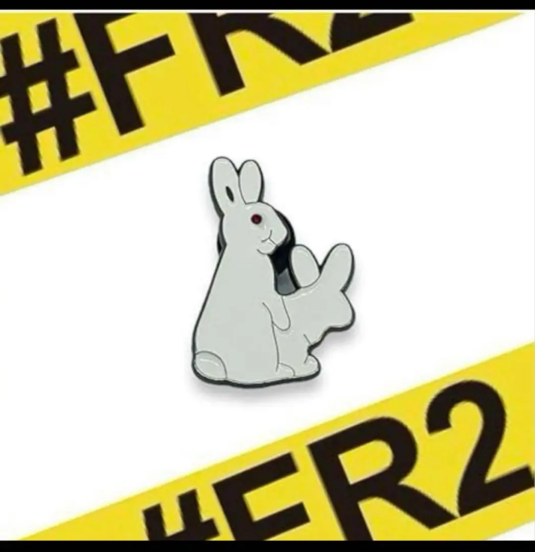 2025年最新】fxxkingrabbitsの人気アイテム - メルカリ