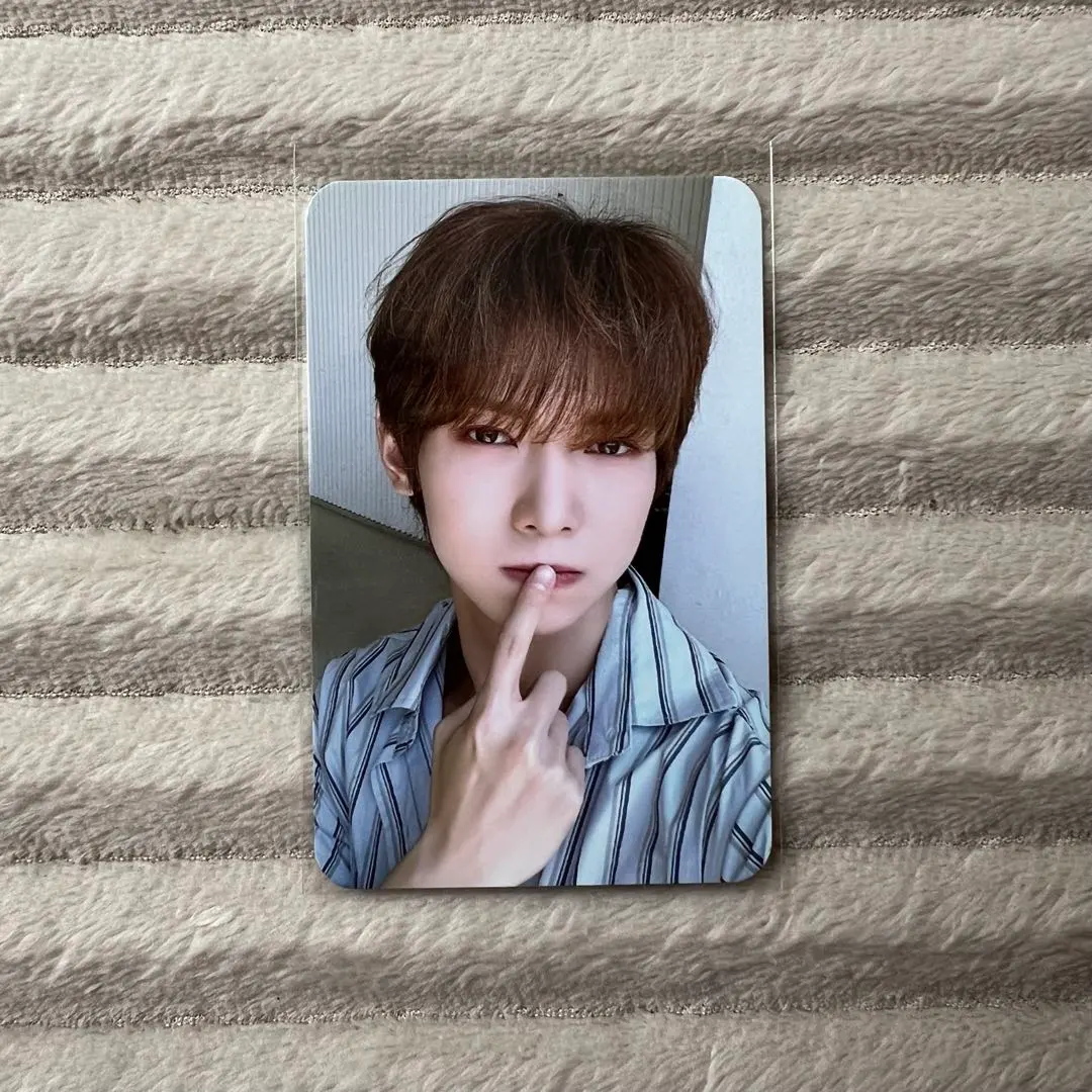 Thumbnail of ATEEZ aniteez icecity Pop-Up Store trading card Yeosang