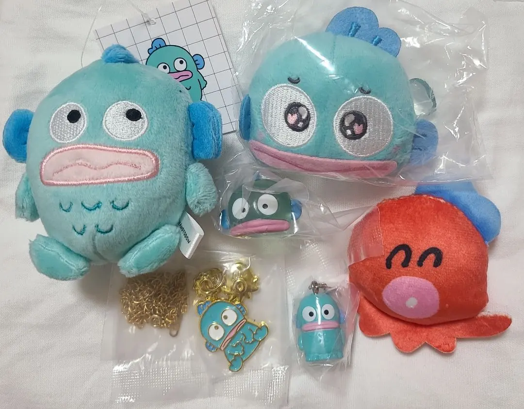 Thumbnail of Sanrio Hangyodon Keychains, Badges, Gachapon Set