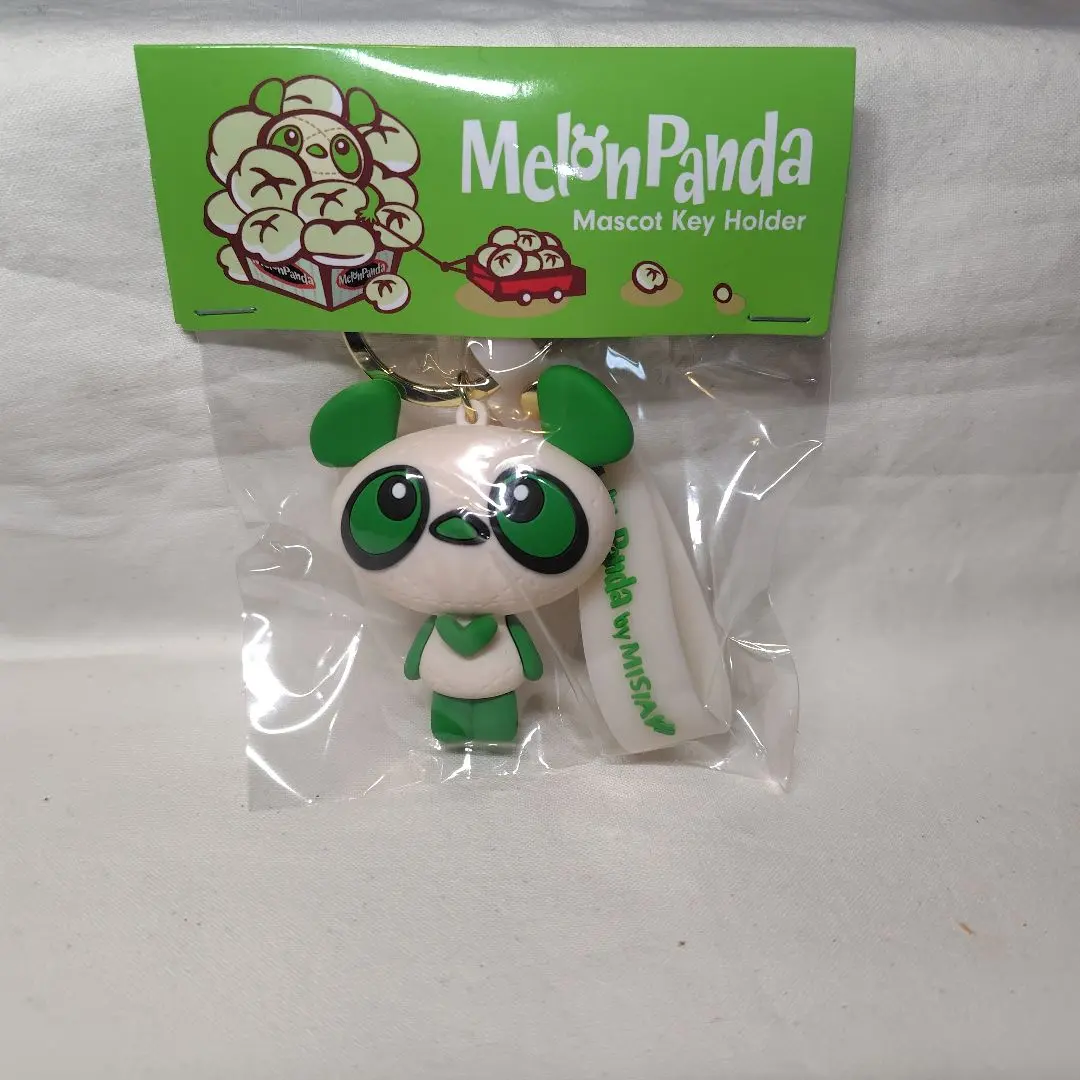 【レア】メロンパンダ　特大ぬいぐるみ　MISIA Amazon.co.jp: MISIA メロンパンダ 初期 ぬいぐるみ : おもちゃ