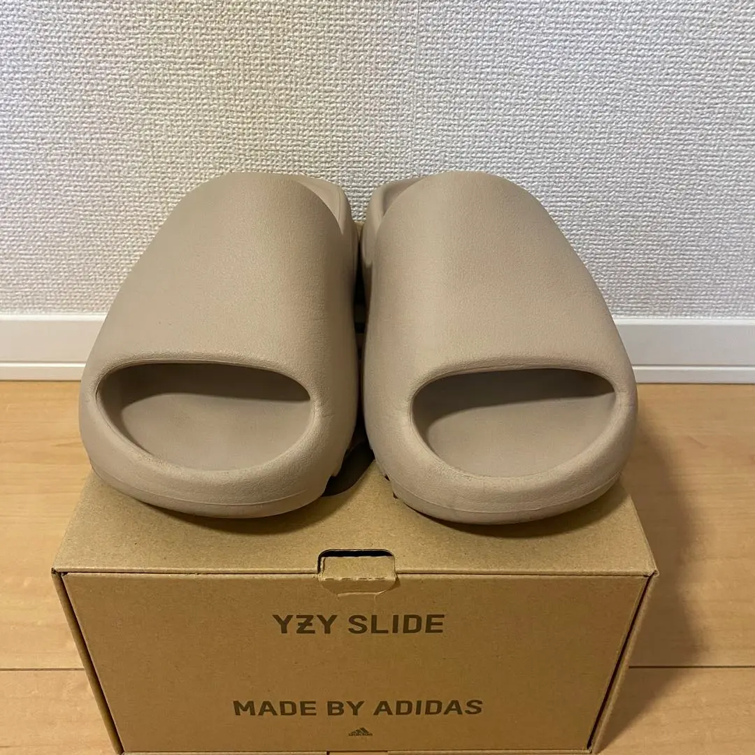 2025年最新】adidas yeezy slide 27.5の人気アイテム - メルカリ