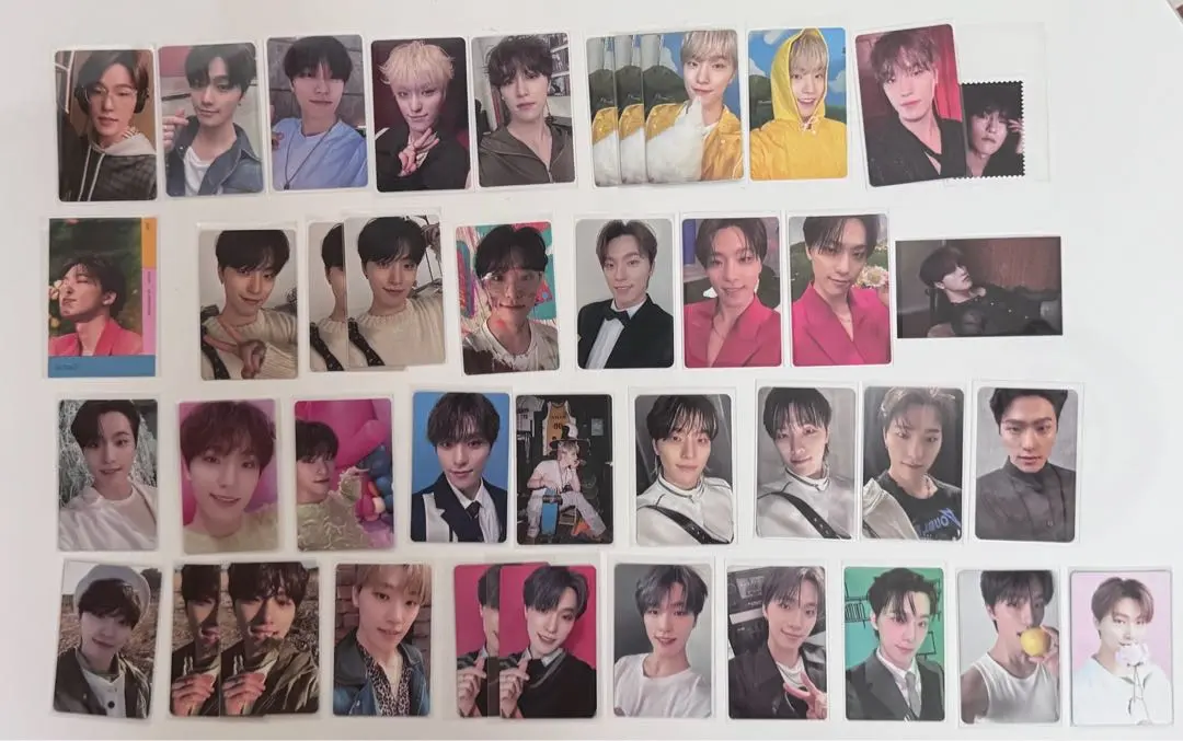 Thumbnail of SEVENTEEN Dino photocards, bulk sale