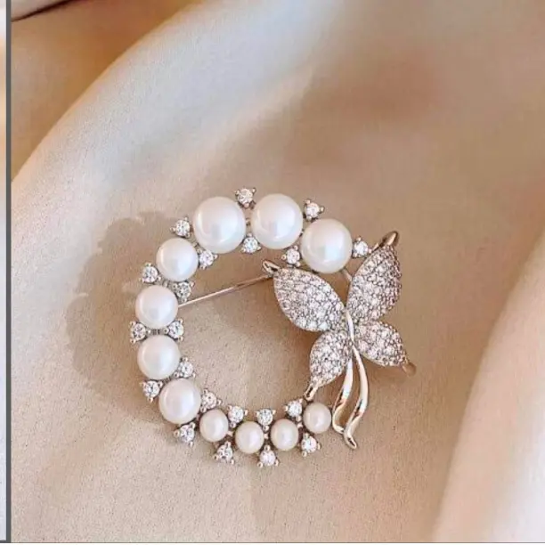 Thumbnail of ▽ Brooch Butterfly Corsage Pearl Party Formal Silver Ceremony