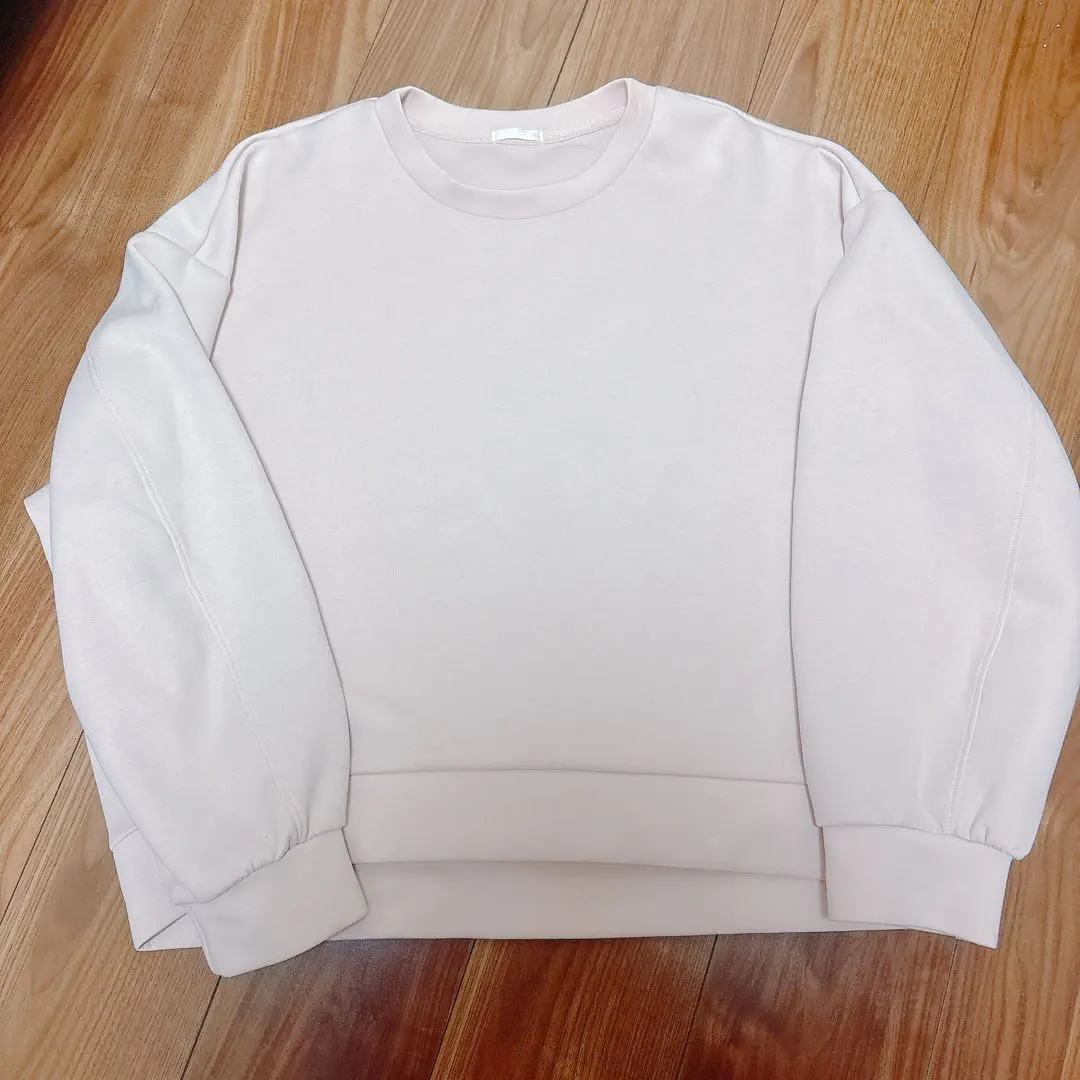 Thumbnail of ♡ GU Pastel Pink Sweatshirt ♡