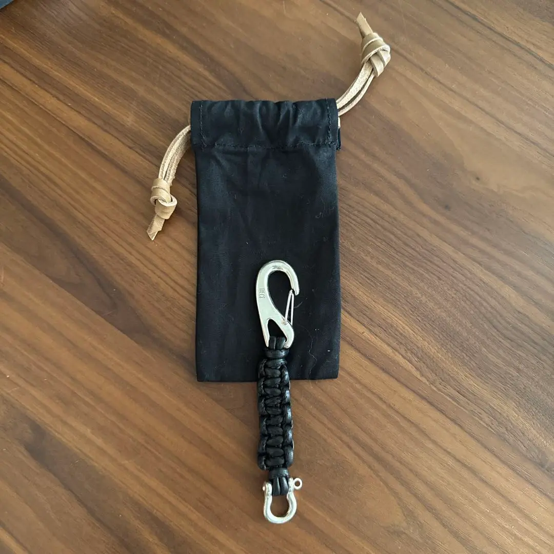 DECI Carabiner Macrame Keychain　OVY Buy wholesale Macrame keychain 'fan', boho carabiner pendant