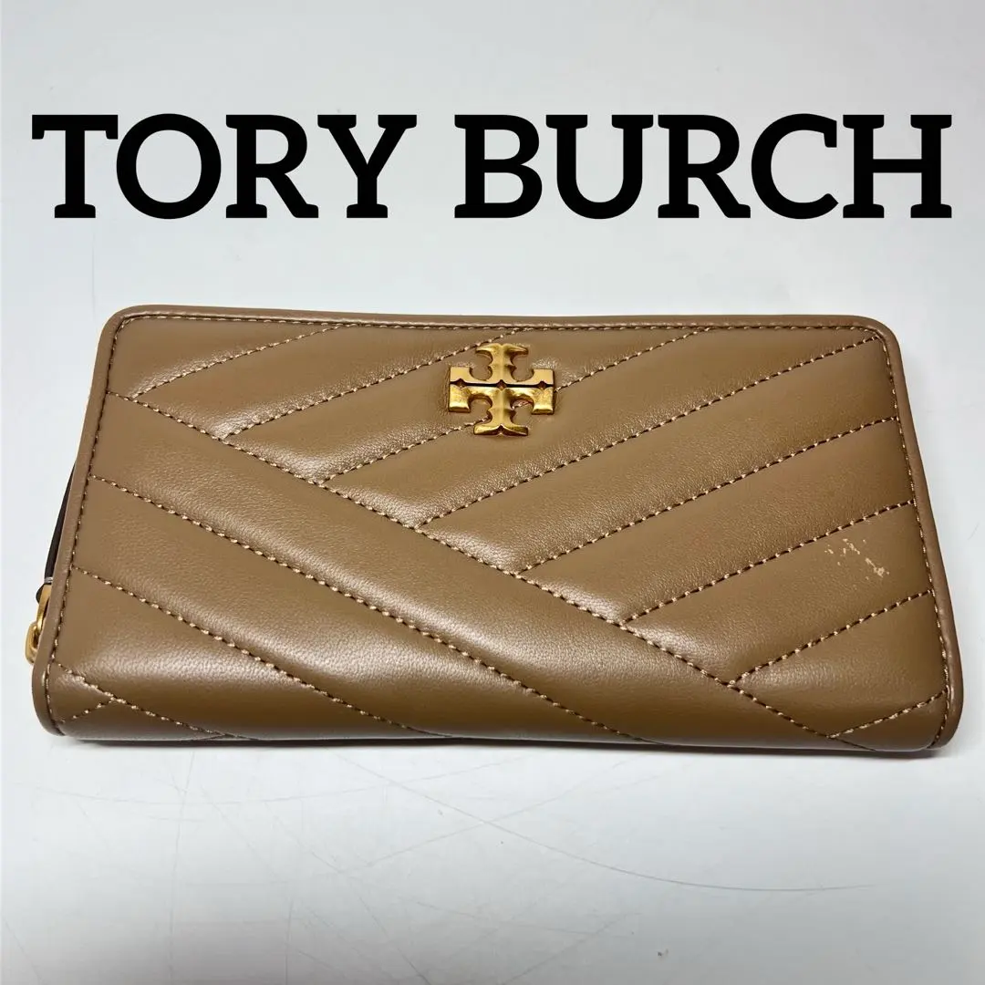 新品同様/未使用級　TORY BURCH 折り財布　Tロゴグラム　ゴールド TORY BURCH 並行輸入 トリーバーチ 2つ折り財布 Tモノグラム