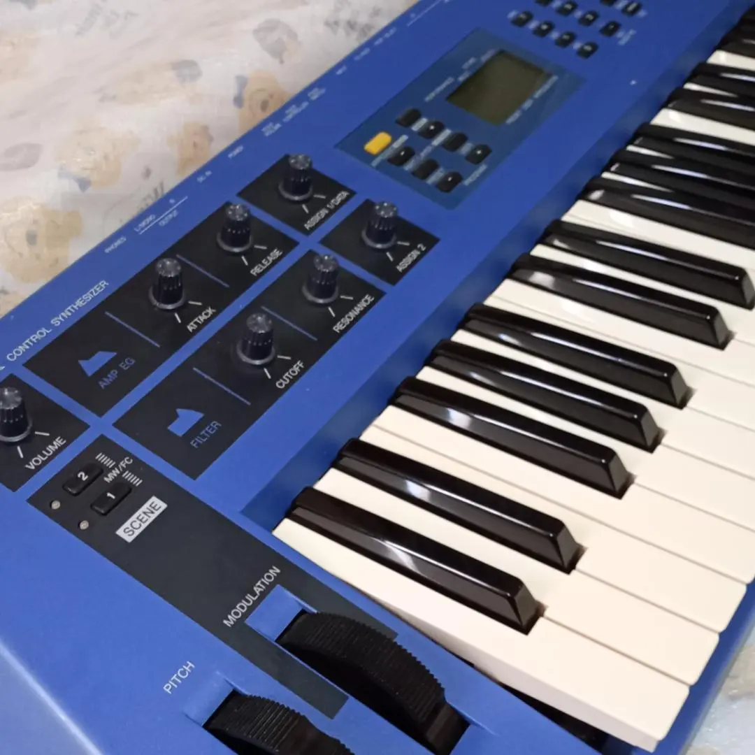 YAMAHA ヤマハ CS1x シンセサイザー キーボード 動作品 ヤマハ | CS1x - シンセサイザー - 概要