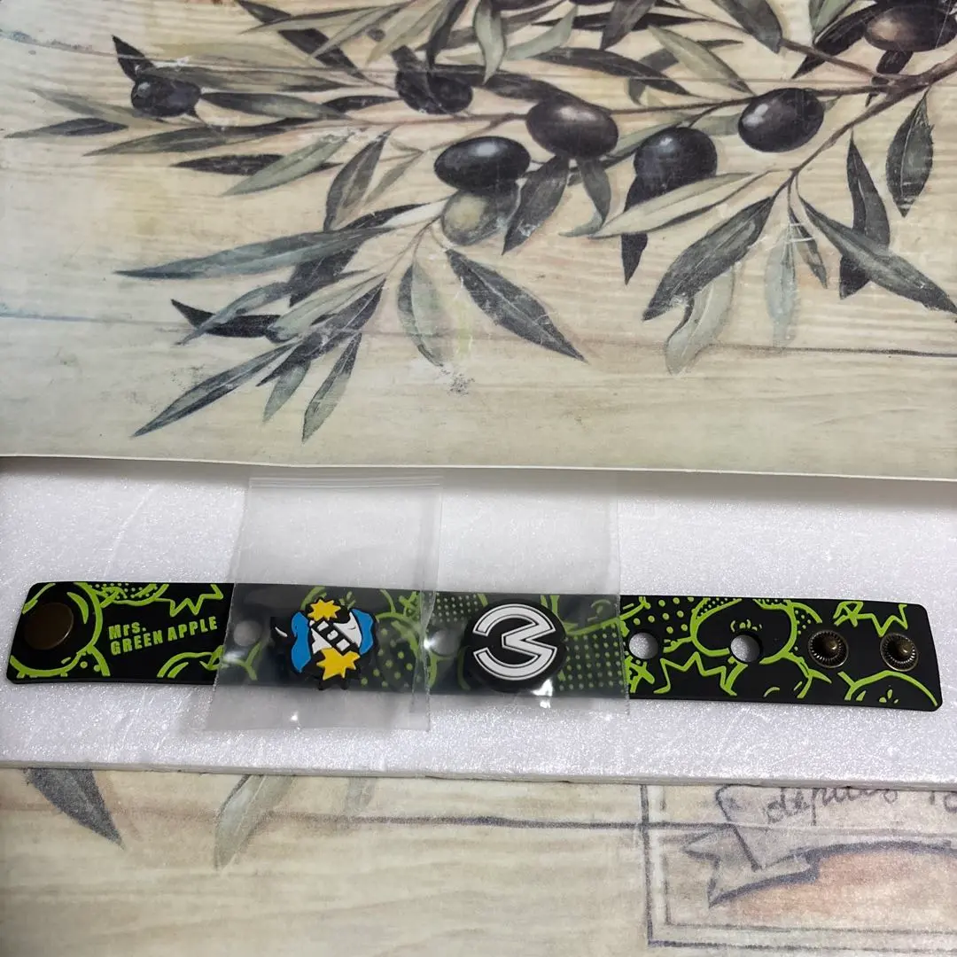 Mrs. GREEN APPLE ラババン チャーム Mrs.GREEN APPLE ラババン まとめ チャーム付き ミュージシャン