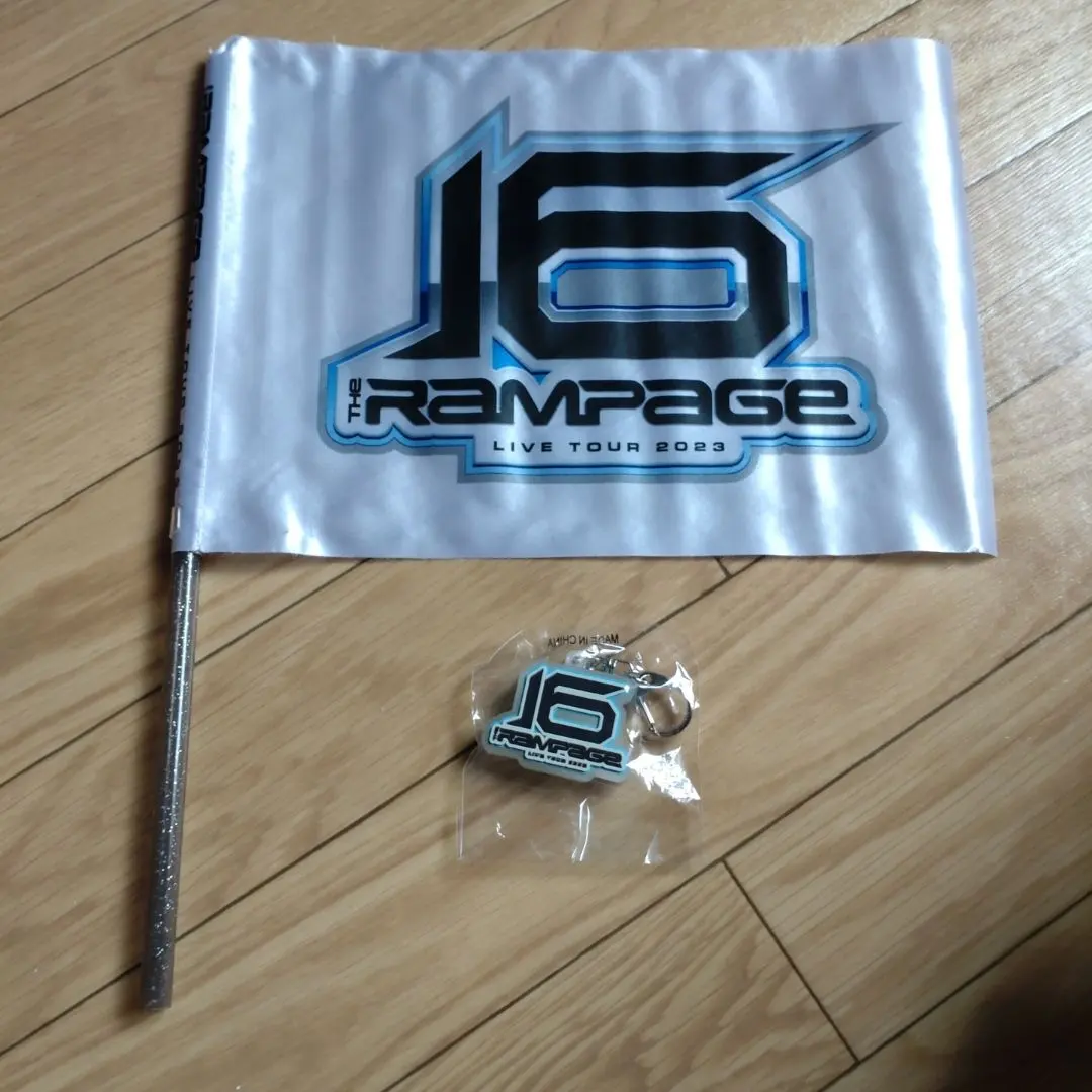 THE RAMPAGE LIVE TOUR 2023 旗幟 & 鑰匙圈 的縮圖