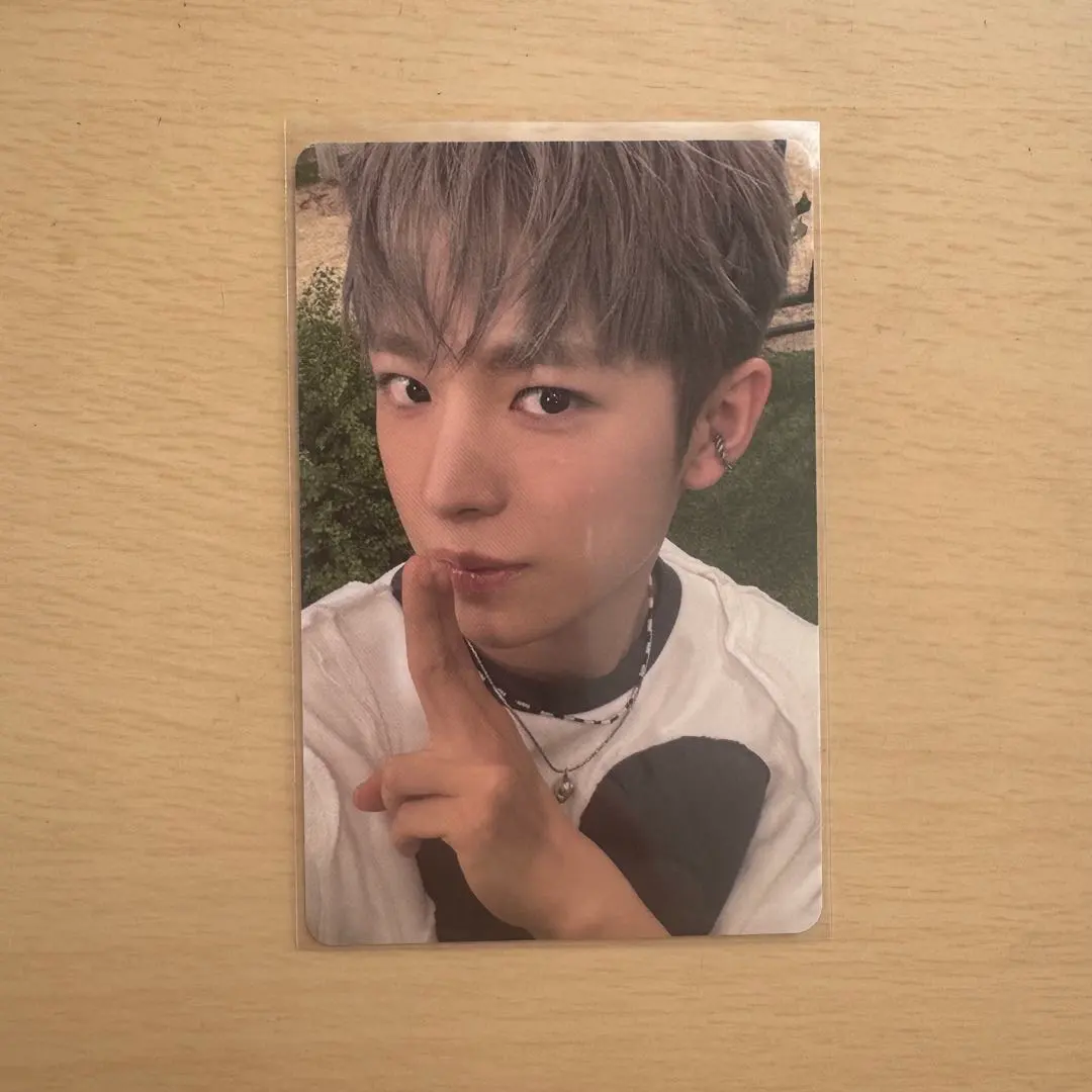 Thumbnail of Yushi color jewel case trading card