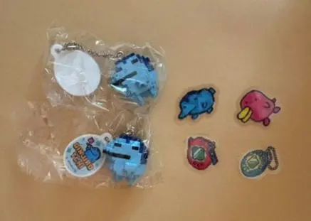 Thumbnail of Tamagotchi Ginjirotchi sticker and dot figure charm