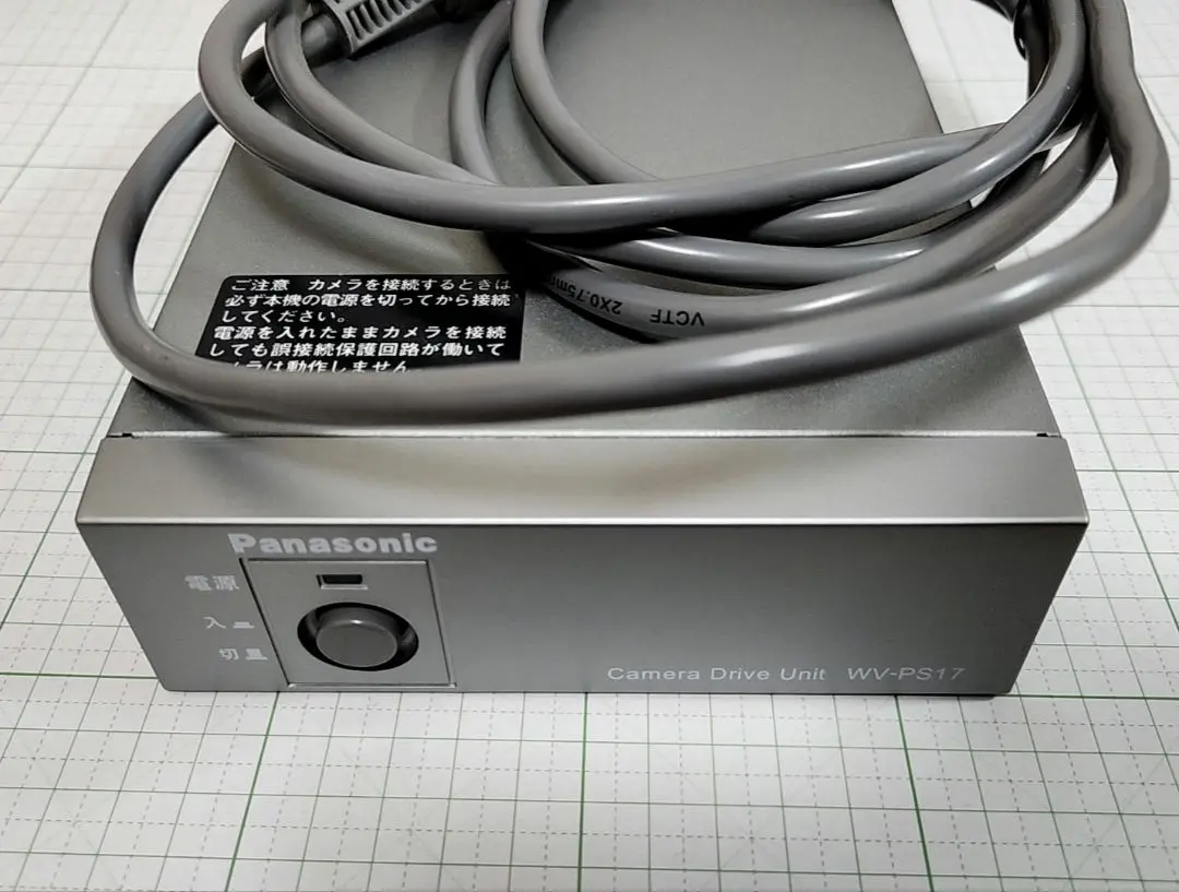 パナソニックテレビカメラ　WV-CP08S 3台、カメラ駆動ユニット、スタンド付 パナソニック防犯カメラ WV-CP08V 2個、駆動ユニットK-YS005
