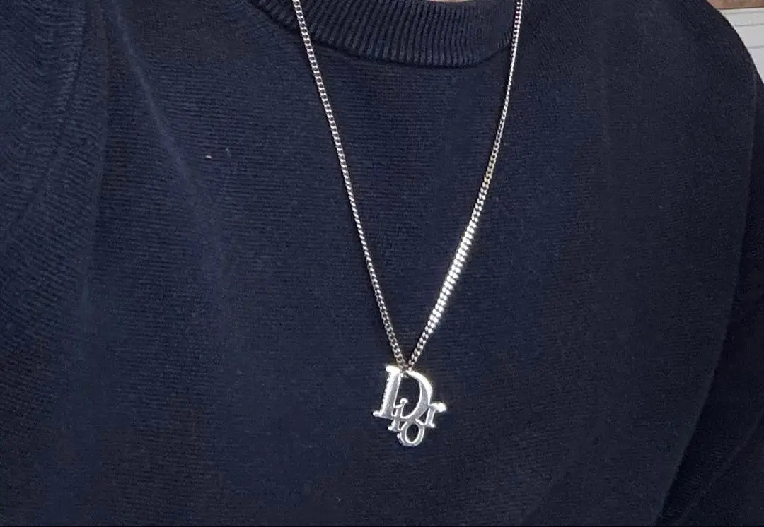 ［美品］ディオール　オブリーク　ペンダントネックレス　クリスタル　喜平 現行品］ディオール DIOR ペンダントネックレス クリスタル