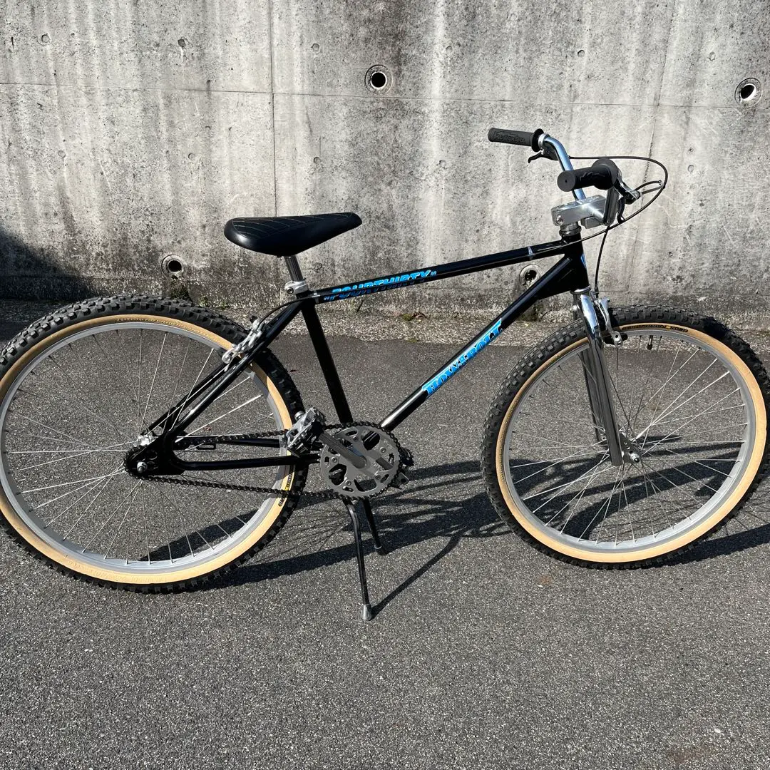 Kick it 純正　ハンドル　グリップ付　ライザー　BMX ハンドル Kick it 純正ハンドルグリップ付ライザーBMX ハンドル