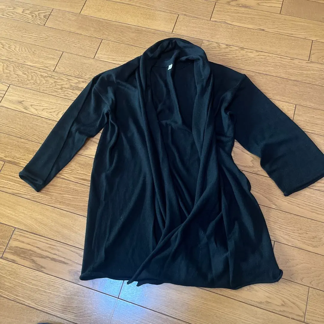 Thumbnail of Uniqlo Black Cardigan 3/4 Sleeve