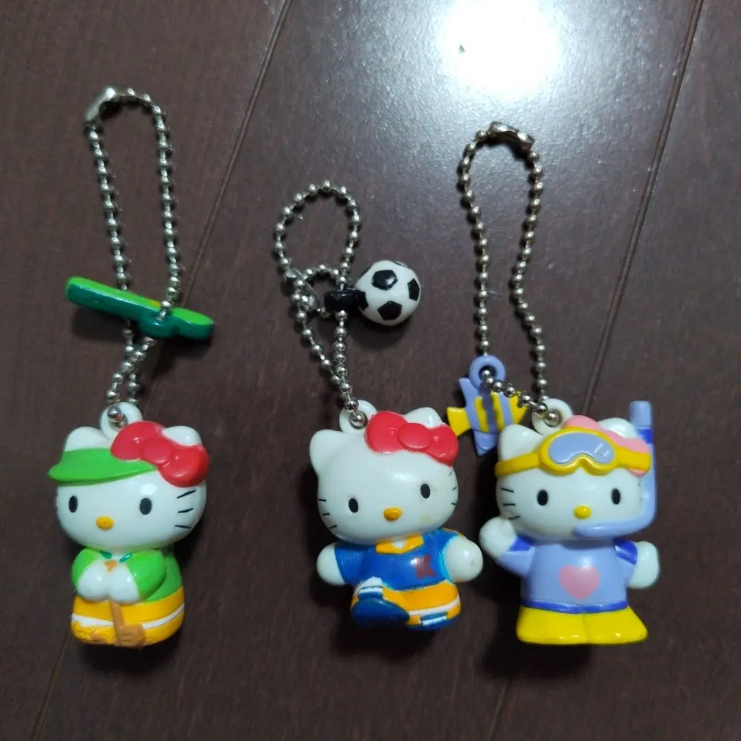 Thumbnail of Sanrio Hello Kitty Kitty-chan Sports Club Keychain Retro