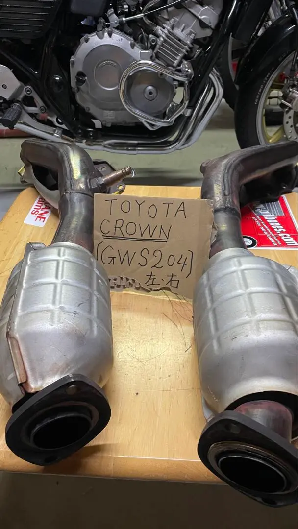 TOYOTA CROWN GRS204純正触媒コンバーター TOYOTA CROWN GRS204純正触媒コンバーター