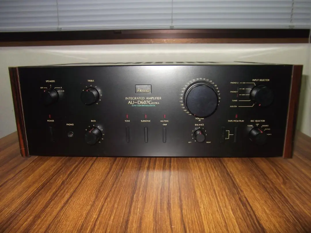 2025年最新】AU-D607G Extraの人気アイテム - メルカリ