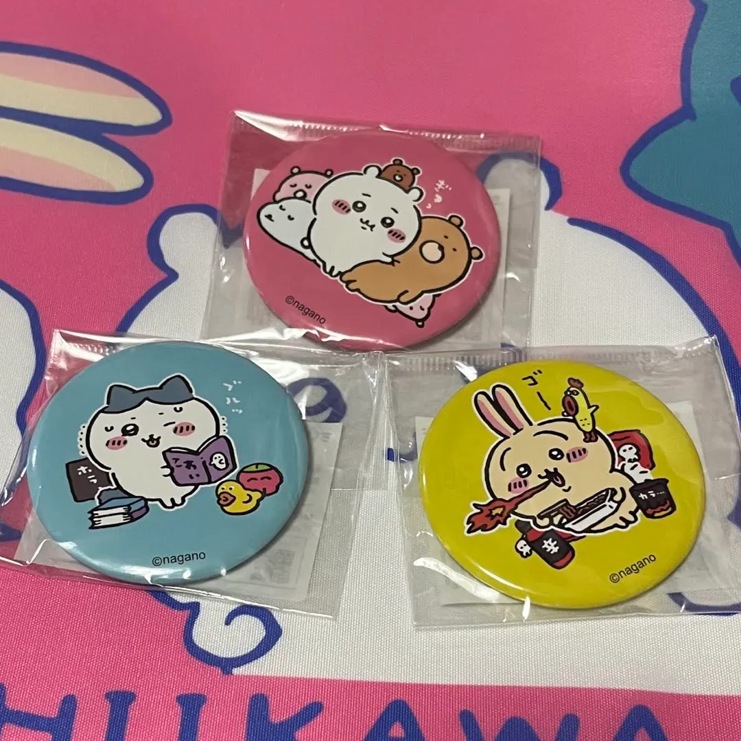 ちいかわ　ヴィレッジヴァンガード　缶バッジちいかわ② ちいかわ』×ヴィレッジヴァンガードコラボグッズが本日（12月11