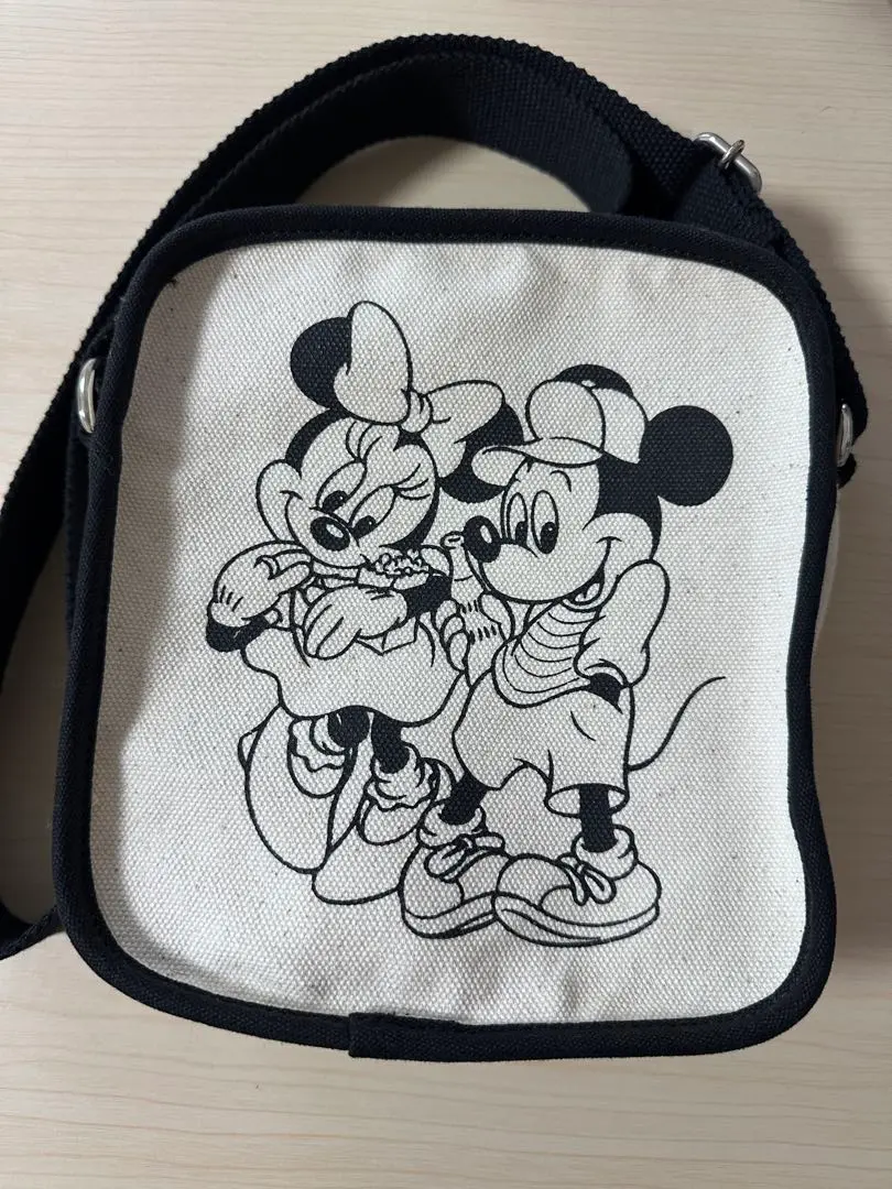 ジュリディーオリジナルジャケット。MOUSSY &Disneyコラボ ジュリディーオリジナルジャケット。MOUSSY &Disneyコラボ